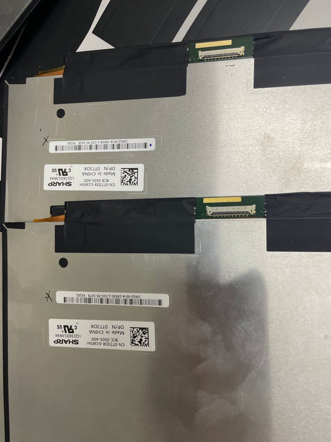 Dell XPS 7590 4K LCD LQ156D1JW44 LQ156D1JW44 LQ156D1JW47 narrow side small 40 pin