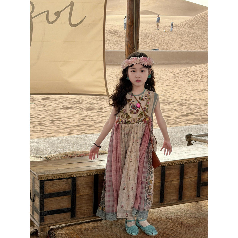 Girls' Bohemian Embroidered Yunnan Vacation Dress Kidsren's Birthday Dress Long Skirt Sleeveless Princess Dress Summer Girls' Bohemian Embroidered Yunnan Vacation Dress Kidsren's Birthday Dress Long Skirt Sleeveless Princess Dress Summer