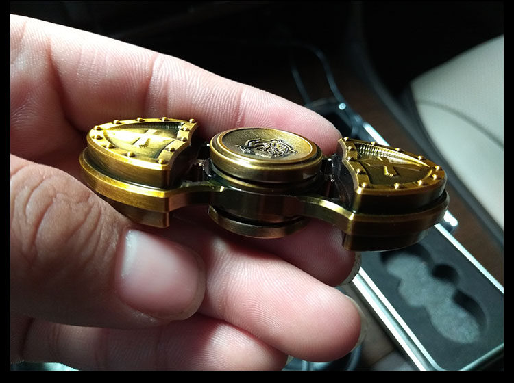 Finger spinner EDC    - Ref 2614673 Image 19