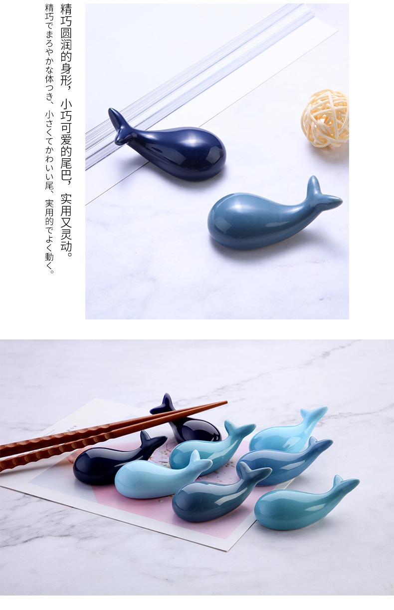 Ceramic creative chopsticks chopsticks frame frame supporting household express chopsticks small peach Japanese chopsticks holder frame chopsticks knife and fork spoon holder