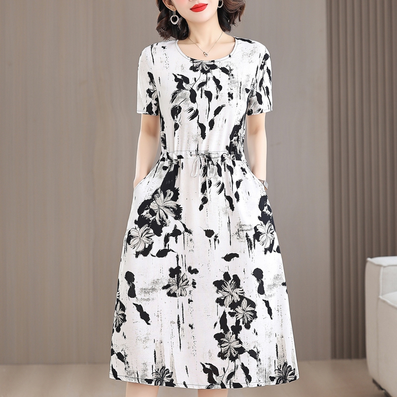 2026 New Cotton Silk Nightgown for Women, Summer Mom's Rayon Pajamas, Plus Size Dress That Can Be Worn Outside as Loungewear