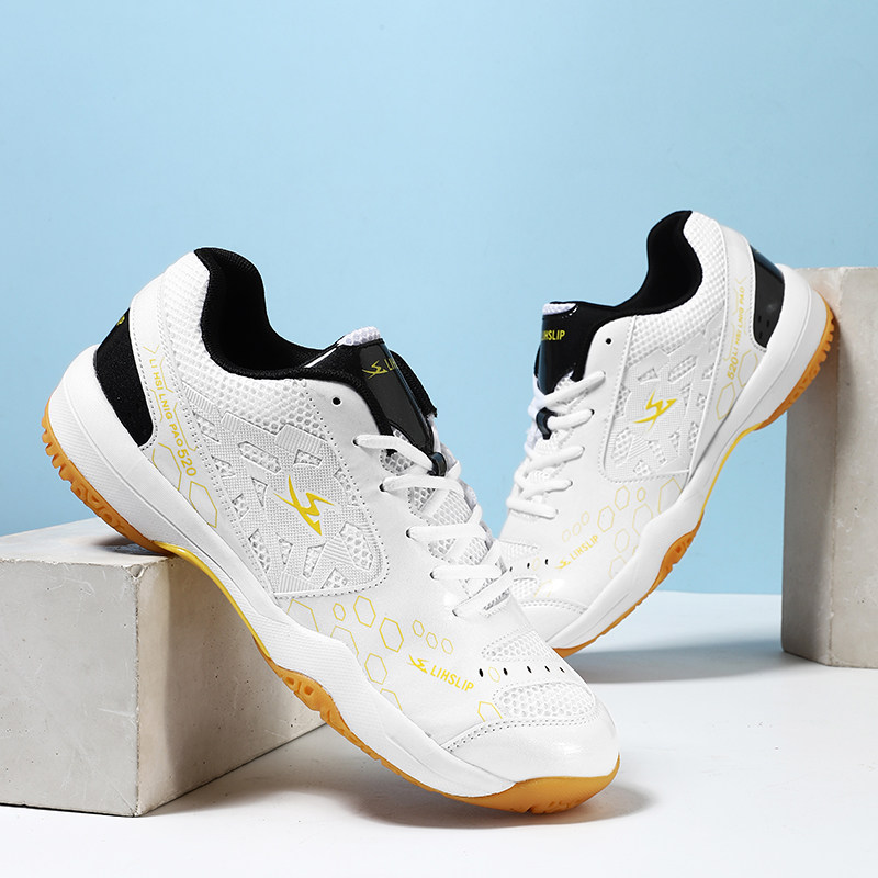 Кроссовки для волейбола 专业打排球鞋女学生防滑耐磨透气运动训练鞋拔河鞋轻便气排球 Medaron