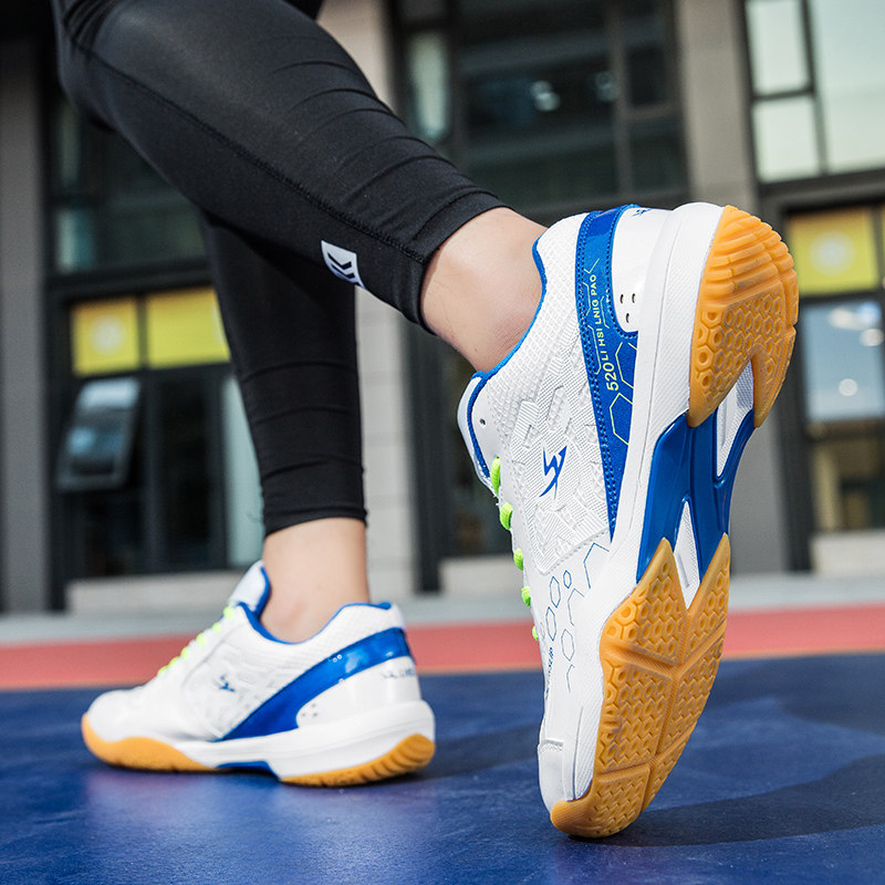 Кроссовки для волейбола 专业打排球鞋女学生防滑耐磨透气运动训练鞋拔河鞋轻便气排球 Medaron