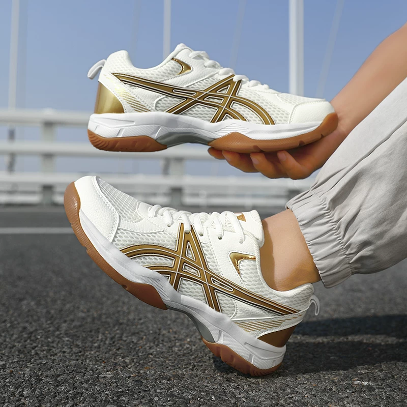 Volleyball shoes