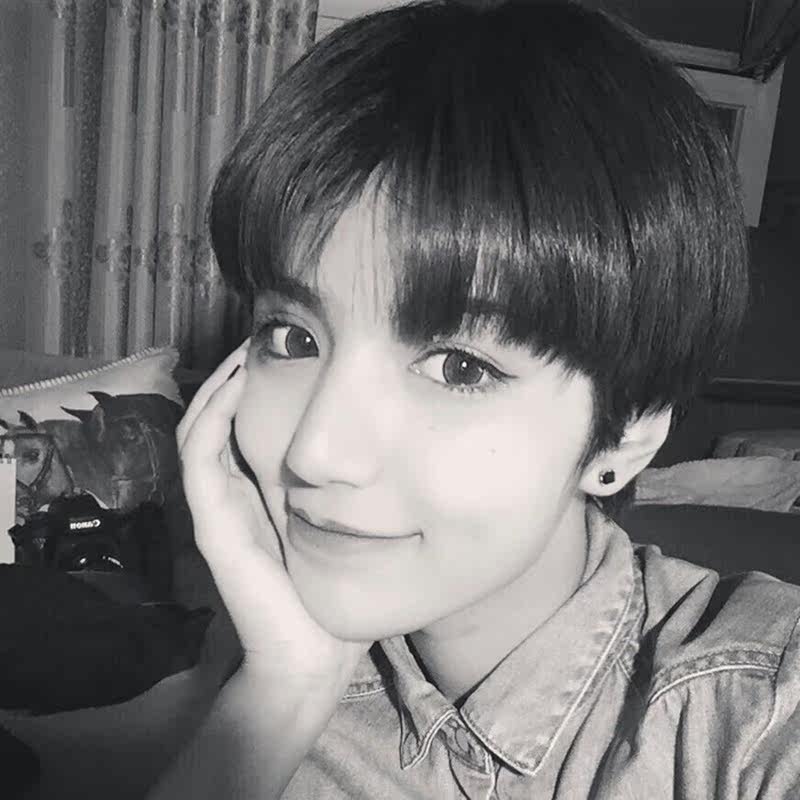 Perruque cheveux raides Court - Ref 2608119 Image 19