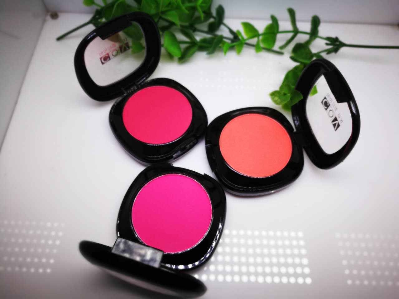 Lite phấn mềm mịn Rouge phấn mịn màu tinh khiết sửa chữa mờ trang điểm không mặc quần áo học sinh má hồng nars kem