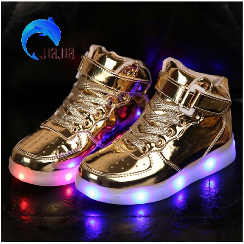 Boys' Shoes 2021 Autumn Shoes with Lights, Children's Sports Flashing Lights, Elementary School Students' Light-Up Shoes, Boys' and Girls' Lighted Shoes, Trendy Kids' Shoes