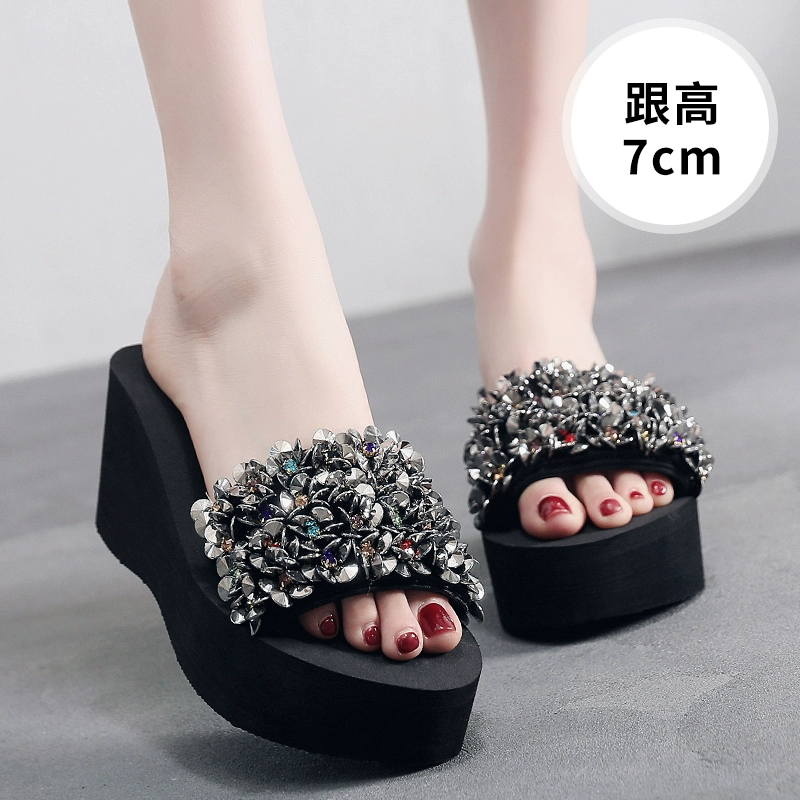 Các dân tộc nữ mặc ngoài dày dép vỏ mát từ kéo phẳng đáy lưới kéo mát thời trang rhinestone bãi biển biển đỏ mới 