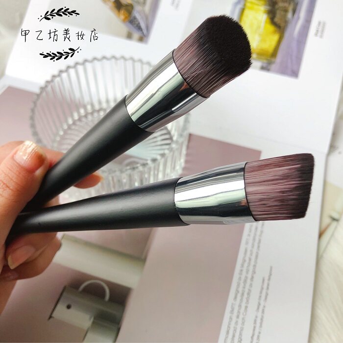 包邮 新手快速上妆斜头粉底刷粉膏bb刷不吃粉无刷痕
