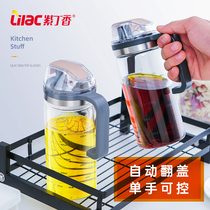 Glass oil kettle large household automatic opening of flavor canned kitchen bottle Chinese soy jet kettle