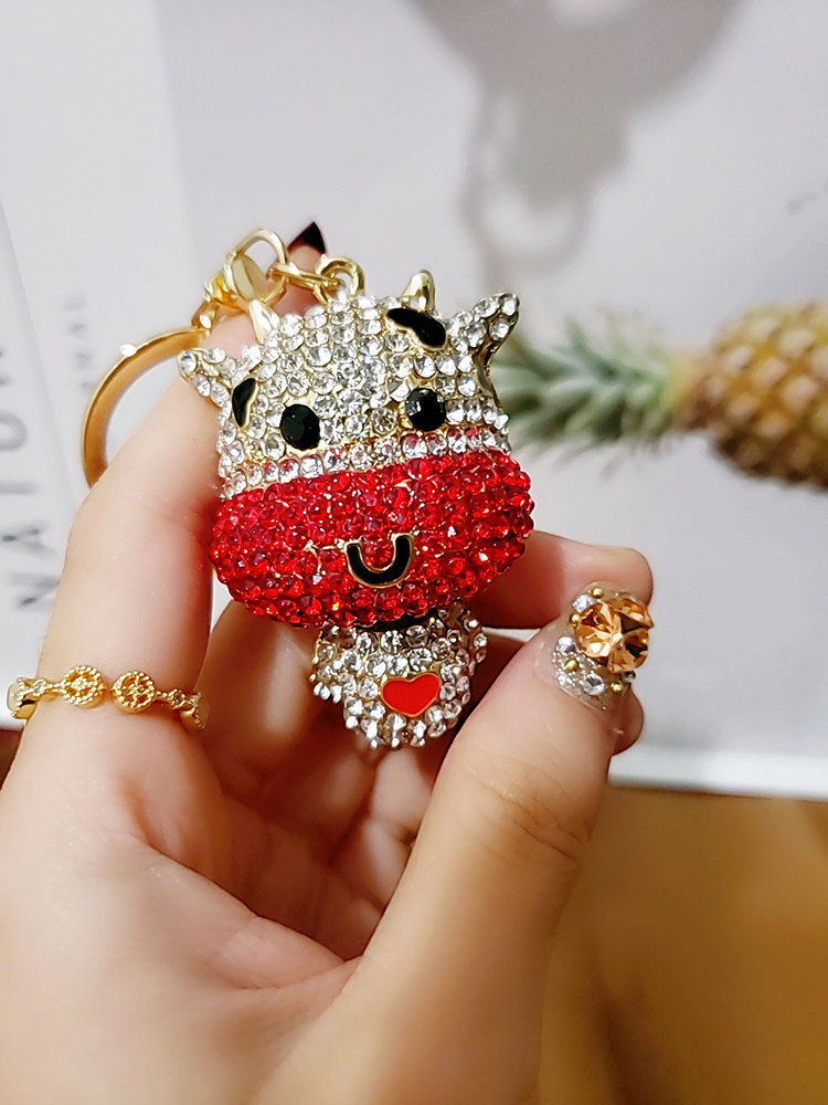 Calf keychain backpack pendant Female exquisite household cute net red couple a pair of car keys hanging Chinese style