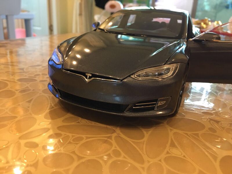 Tesla Car Model Original Factory Model Car 1:18 P85 P100D Model S X Male Car Gift