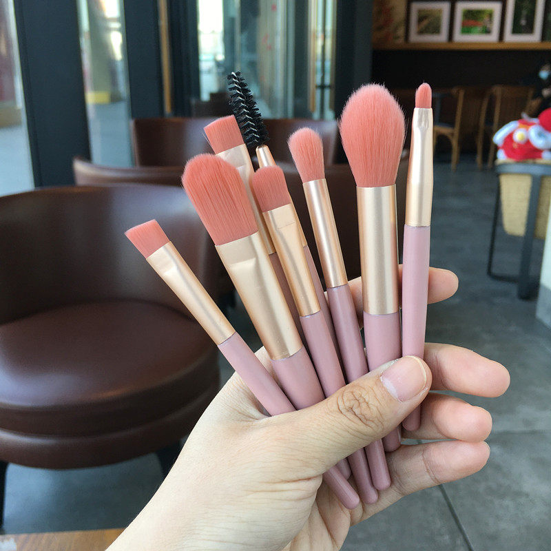 8 mini-makeup brush suit complete with affordable student eye shadow brush powder bottom blush refreshing hand soft hair cover brush-Taobao