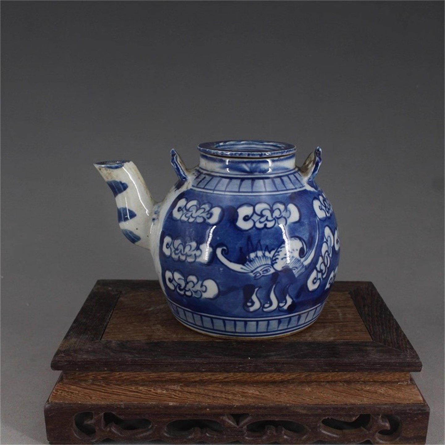 晚清青花瓷蝙蝠纹茶壶古董古玩老货旧货全手工手绘老茶具摆件收藏