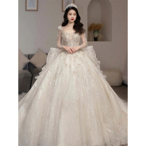 The long-sleeved wedding dress 2022 New Lady main yarn light bead embroidered French small man retro-dragging winter out of the yarn