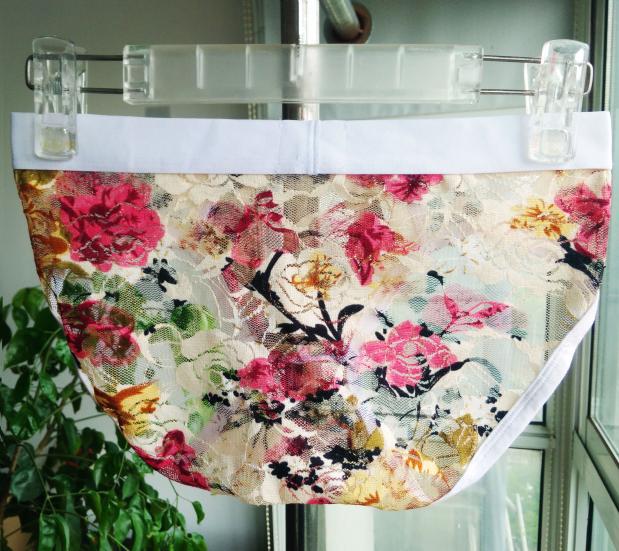 Thời trang nam ren in lưới tam giác cao co giãn gợi cảm mùa hè đồ lót trong suốt thanh niên eo thấp thon quan lot nam