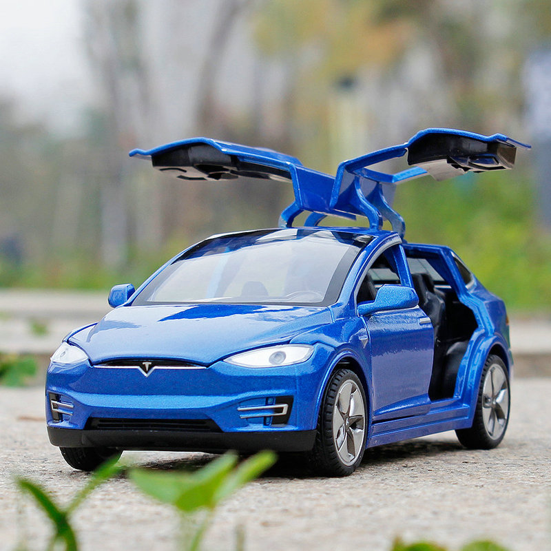 1:32 Tesla New Energy Blue Sports Car Alloy Car Model with Openable Doors, Metal Simulation Children's Toy Car