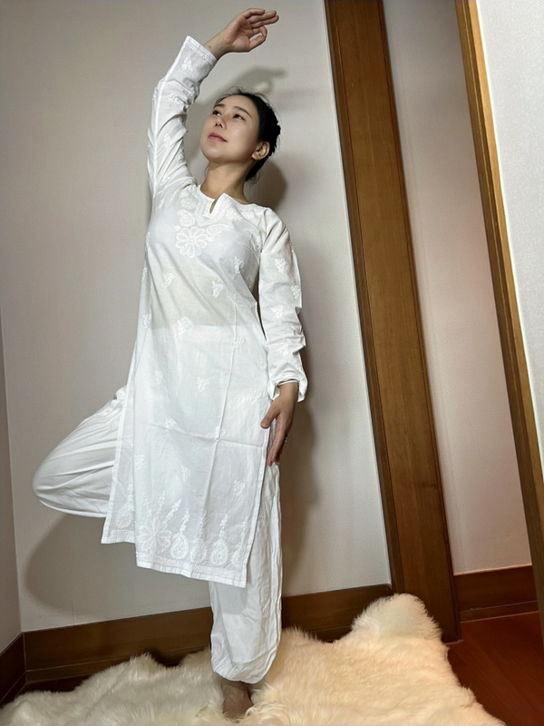 Indian Master Uniforms, Handmade White Mid-Length Kundera Yoga Clothes, Meditation Clothes, Singing Bowl Healing Clothes, Meditation
