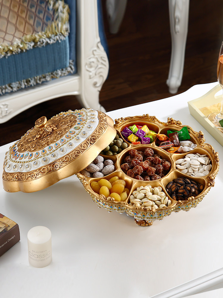 European dried fruit plate Household living room grid with lid Snack plate Wedding coffee table decoration Melon seed plate Nut candy plate