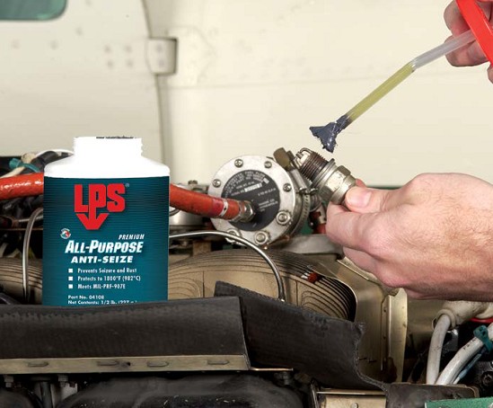 LPS 04110 Metal corrosion Protector protects parts against stuck and hot bite