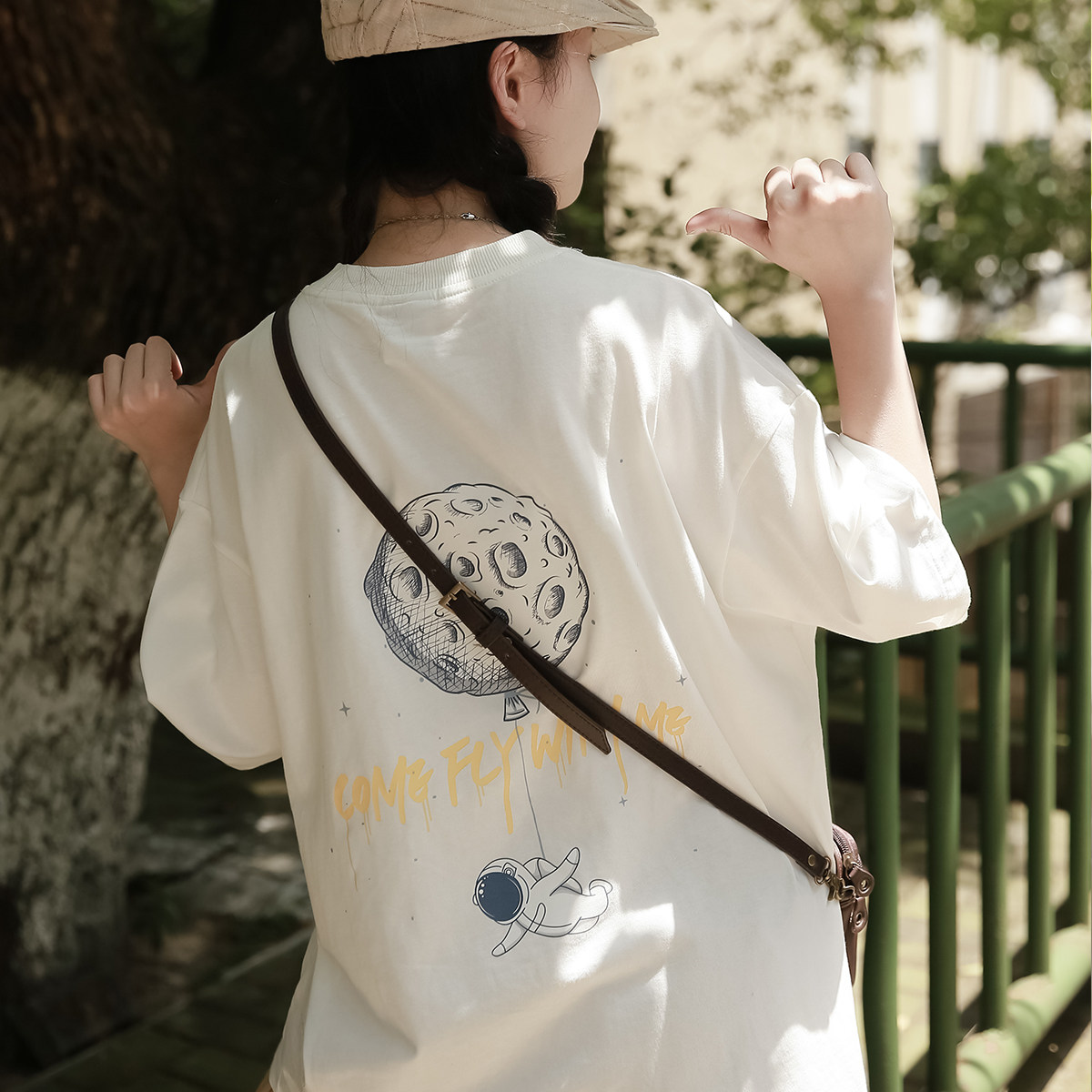 Happy Planet Printed Short Sleeve T-Shirt Female Tide Card Trends Ins Summer New Couple Astronauts' Clothes Loose