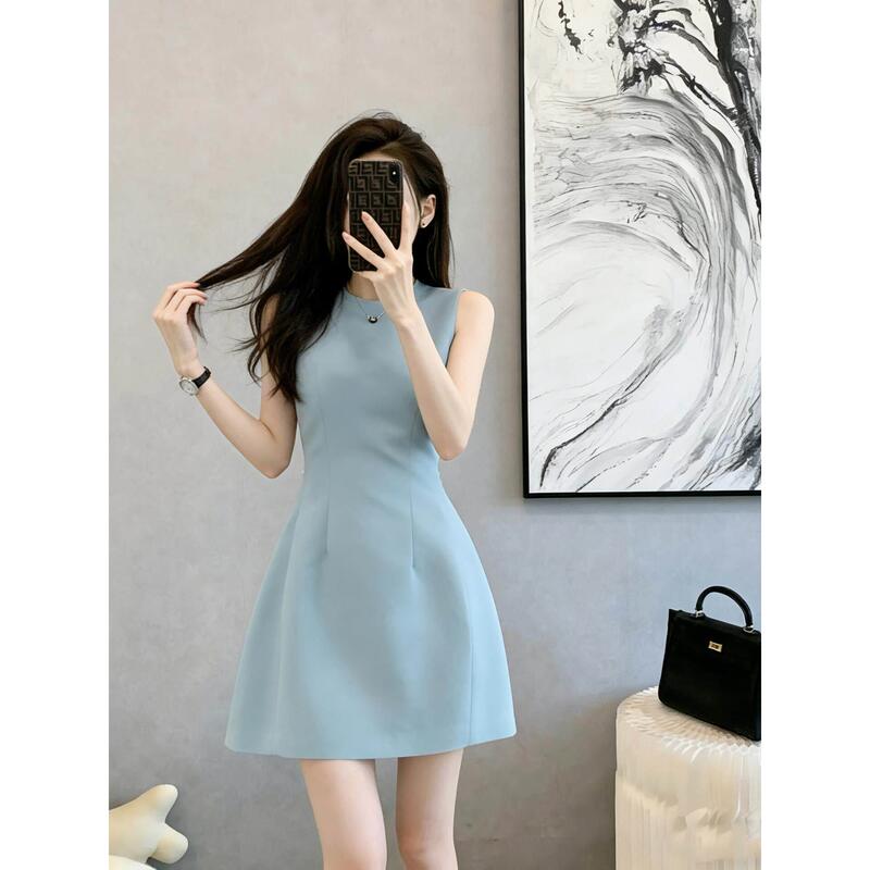 Docile Karsa French-Style Gentle Sleeveless Dress for Women, Summer High-End Elegant Waist-Cinching Tank Top Short Dress Docile Karsa French-Style Gentle Sleeveless Dress for Women, Summer High-End Elegant Waist-Cinching Tank Top Short Dress