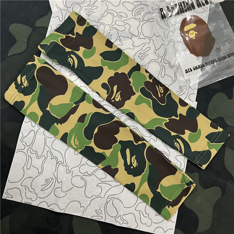 Trendy Sports Arm Sleeves Bape Barcer 22Ss Camouflage Basketball Fitness Running Sleeves Ape Sunscreen Ice Sleeves Trendy Sports Arm Sleeves Bape Barcer 22Ss Camouflage Basketball Fitness Running Sleeves Ape Sunscreen Ice Sleeves