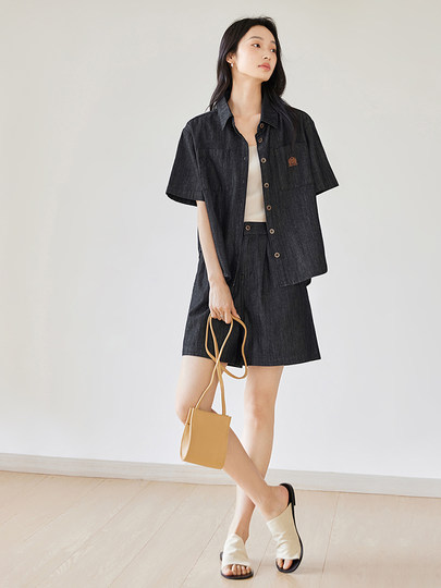 White Art Painting Collaboration Fashionable Casual Denim Suit for Women 2025 Summer New Vintage Modern Two-Piece Set