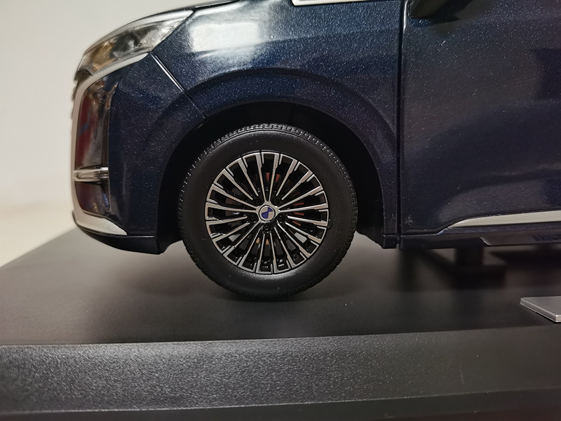 激レアBYD非売品　車モデルカー　ミニチュア　ミニカー　腾势D9 日本未発売限定 Amazon.co.jp: BYD 車 モデルカー ミニチュア ミニカー 腾势D9 日本未