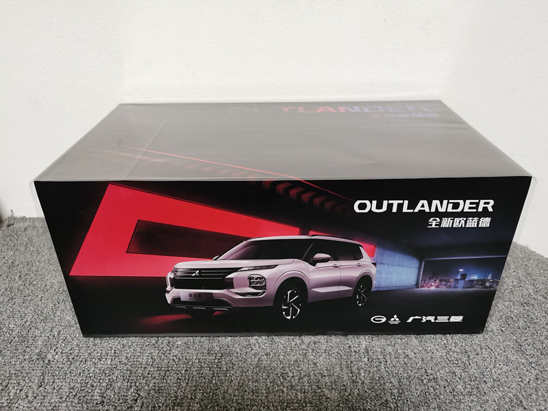 1:18 Mitsubishi Outlander 2023 SUV Diecast Car Model Toy