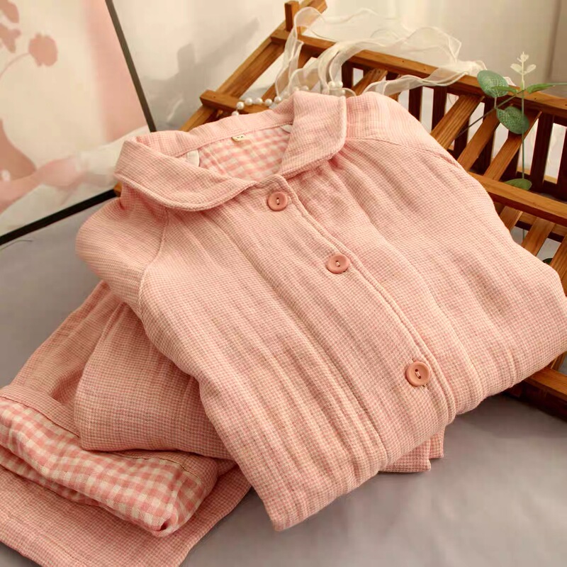 Newly Upgraded Plaid Cotton Four-Layer Gauze Home Wear Set for Men and Women, Couple Style, Thickened Pajamas with Long Sleeves for Spring, Autumn, and Winter Newly Upgraded Plaid Cotton Four-Layer Gauze Home Wear Set for Men and Women, Couple Style, Thickened Pajamas with Long Sleeves for Spring, Autumn, and Winter