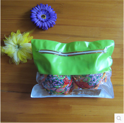 Manufacturer cleaning up stock PVC swimsuit lingerie bag plastic bag hand carrying bag