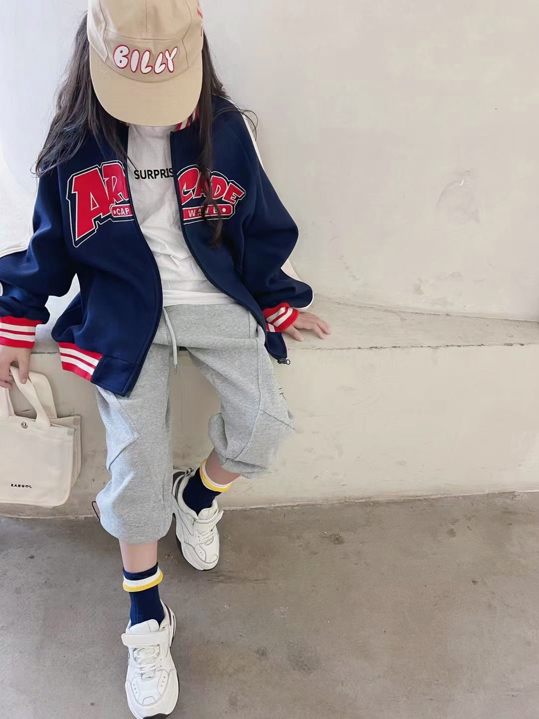 South Korean girl's jacket 2022 Spring style new loose jacket net red CUHK children's baseball clothes children suit Spring and autumn tide