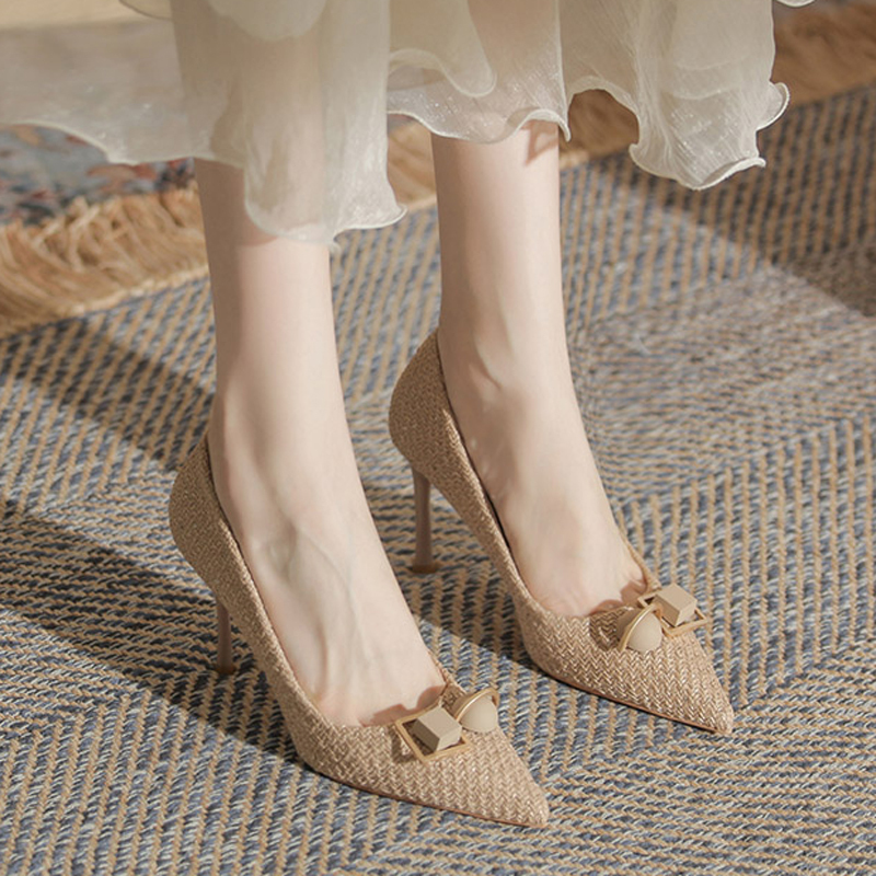 【France】Christiany "Elegant Socialite Style ⭐ Thin Heel 7cm | Pointed Toe High Heels for Women | Makes Feet Look Slimmer