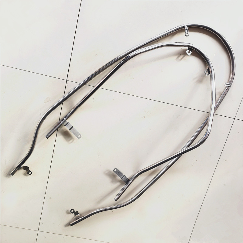 Suitable for Qingqi Suzuki Ruimeng QS125T-4C-5 front and rear bumper Rui Cai QS125T-4 4B bumper bumper