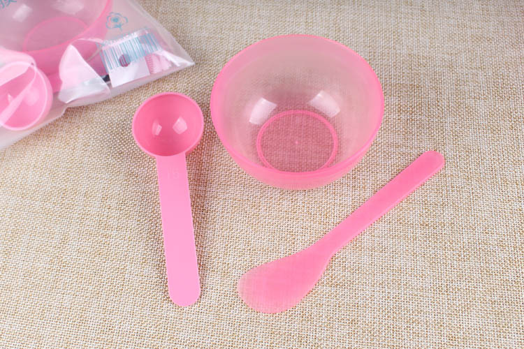 Bộ dụng cụ làm đẹp Mặt nạ bát mặt nạ Bàn chải trang điểm tóc mềm 2 mảnh đặt thìa nhà bốn khuôn spa - Tự làm khuôn nướng khuôn làm kem