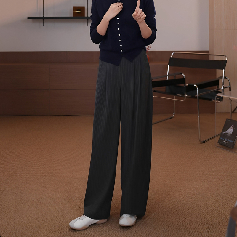 Little Q's New Model【Modern Pants】Highly Stylish Classic Versatile Slightly Wide Pants 270066