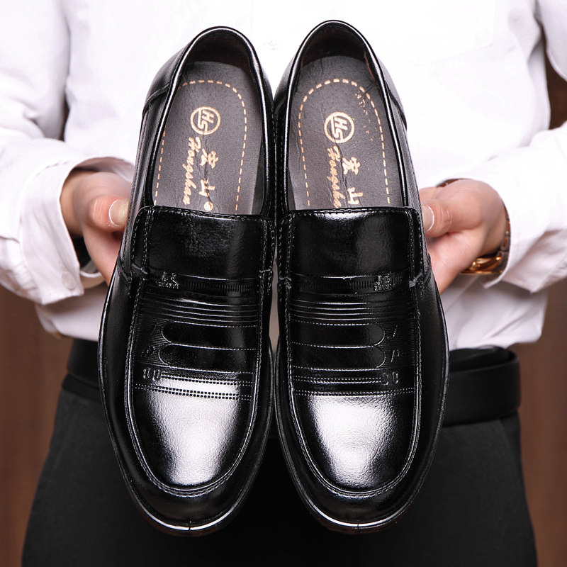 2020 Spring Men's Shoes Non-slip Soft Bottom Soft Face Business Casual Large Size Polyurethane Men Work Leather Shoes Dad Shoes