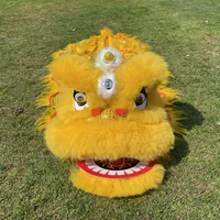 9-дюймовый золотисто-желтый лев с блестками + хвост (обратите внимание на другие цвета)