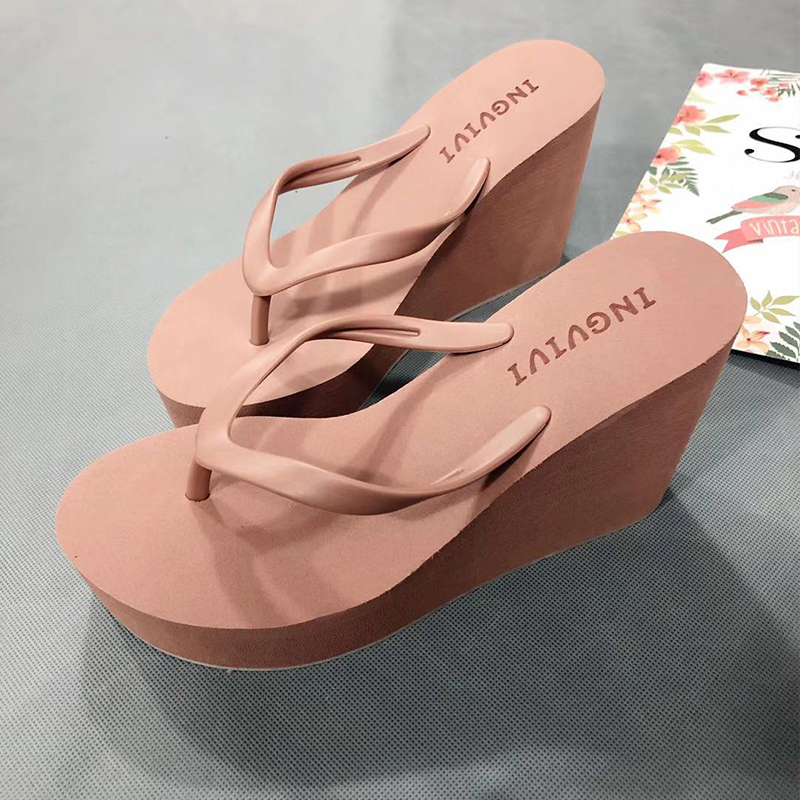 ins Vietnamese Beach Travel Flip-Flops for Women, Fashionable and Versatile Platform Khaki Wedge Heel Height-Increasing 8cm Slippers