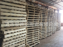 Less-than-truckload dedicated freight wooden pallet