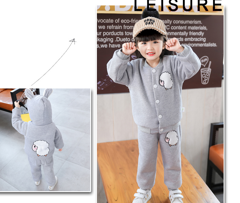 Bộ đồ mùa đông cho bé gái cộng với áo len nhung dày ba mảnh 1-4 tuổi quần chục cho bé