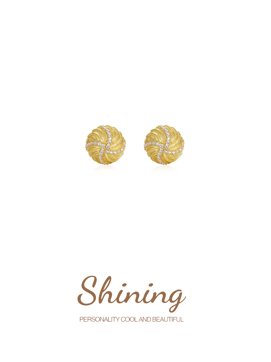 Classic Herbon Wind Italy Wire Drawing Frosted Craftsmanship Ear Nail Retro Handmade Mysteries Ultra Shiny Zircon Earrings-Taobao