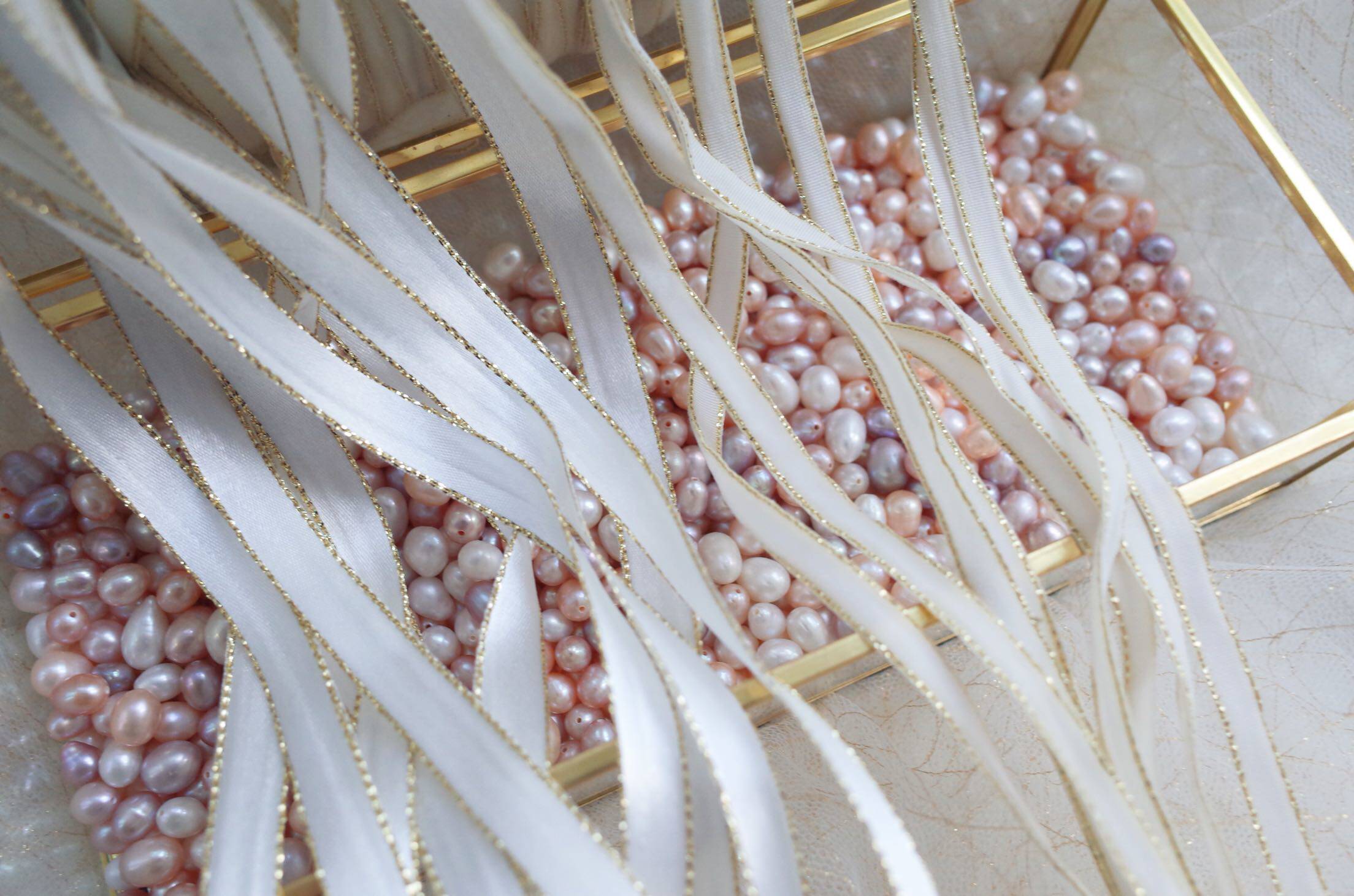 Two gold-rimmed ribbons, white double-sided ribbons and beige single-sided flocked ribbons, satin ribbons, diy accessories, 5 meters