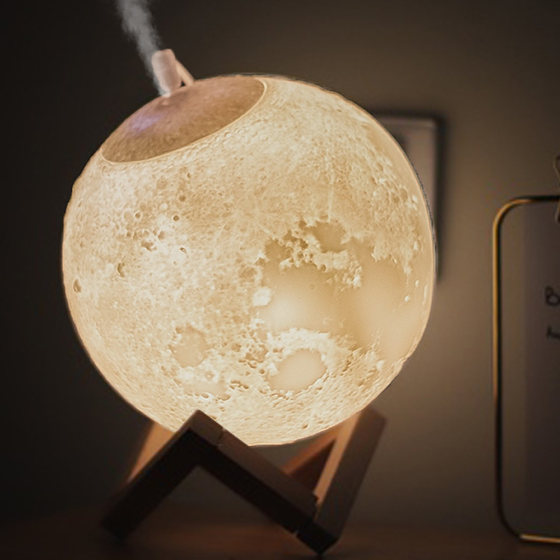 Give your boyfriend and girlfriend a lunar night light humidifier for home silent bedroom dormitory foggy Chinese Valentine's Day Christmas gift automatic