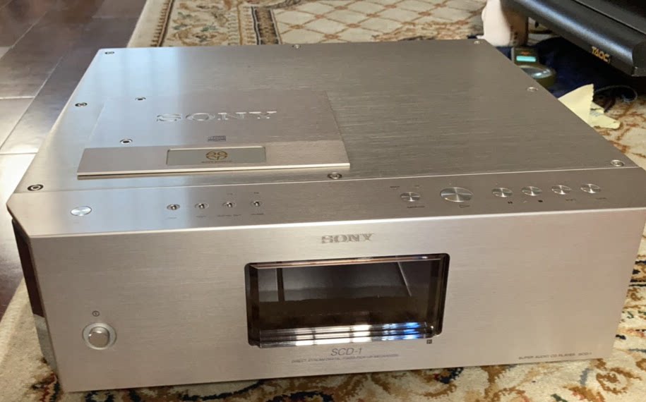 39-degree 8 disc Town House SONY-SCD-1 777ES Automatic balance fever disc town (not selling CD machine)