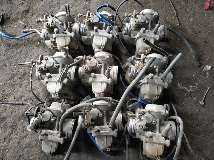 YAMAHA original plant Zhuzhou Construction of YAMAHAZY125T-A-2 Ling Eagle Tour Hawk National II carburetor assembly