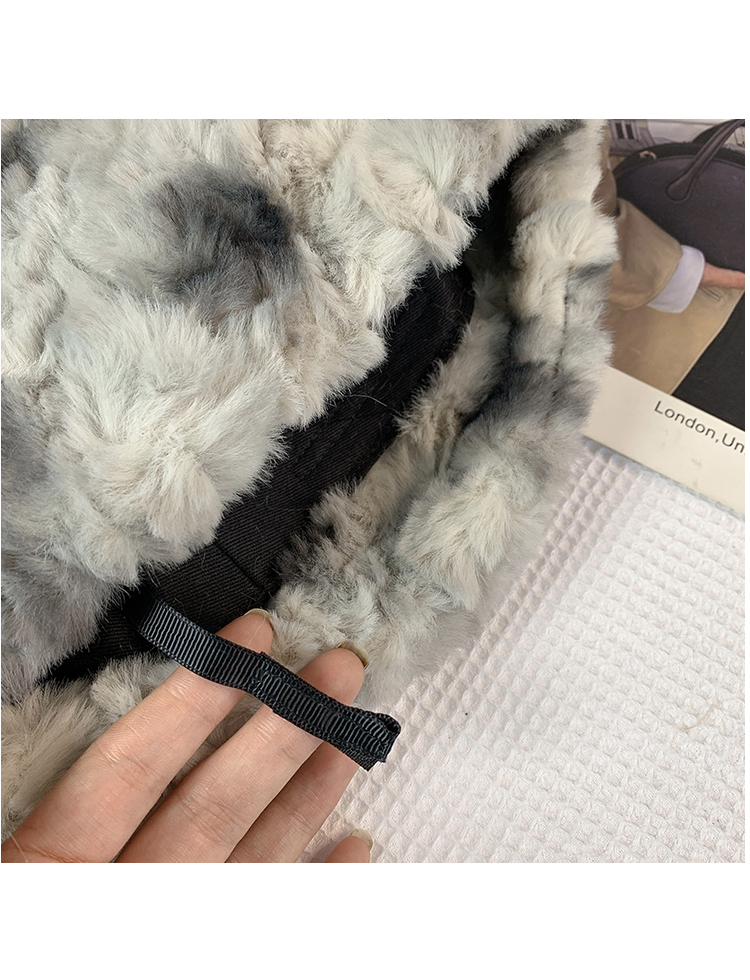 Autunno e inverno grande circonferenza della testa mostra piccolo viso inverno ragazza caldo protezione orecchie cappello da pescatore cappello da pescatore di peluche_voghion.com