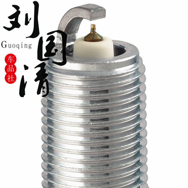 Imported NGK modified athletic 7-degree iridium platinum spark plug found God planet pulse Fox ST Taurus 2 0T