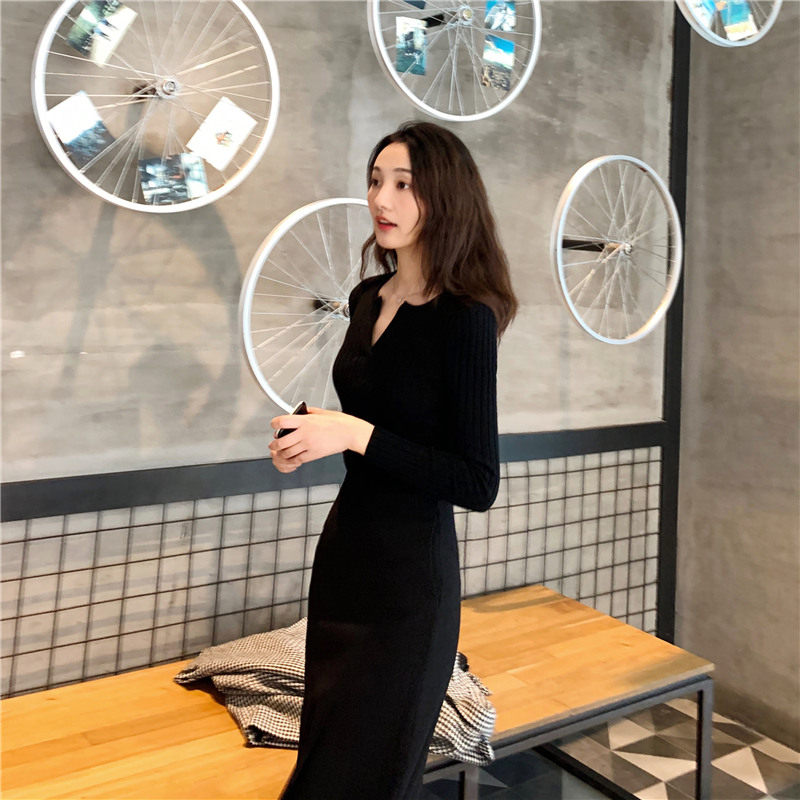 Versatile slim black skinny slim bottomed knit shirt long sleeve v-neck woolen sweater bottomed shirt women's spring and autumn top